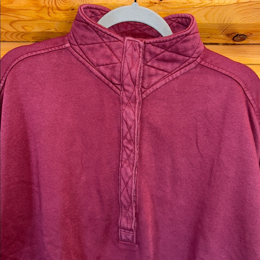 Aerie EUC Oh Snap! Sweatshirt Size Medium in Deep Cherry - Picture 9 of 15